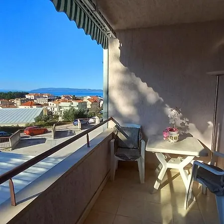 With Parking Space - 19756 Апартаменты