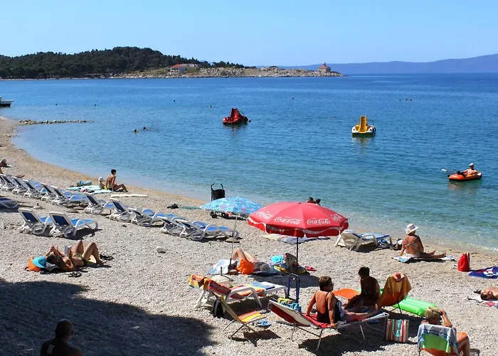 With Parking Space - 19756 דירה *